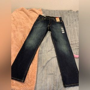 New Men’s Levi’s